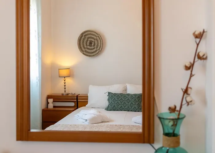 Queen Bee Seafront * Paro