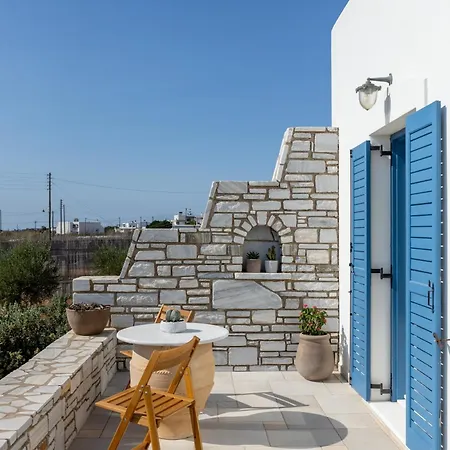 Queen Bee Seafront Апартаменты