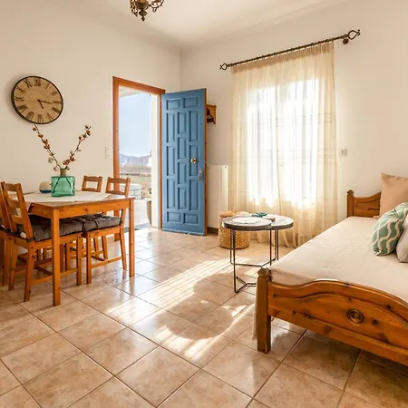 Queen Bee Seafront * Kampos (Antiparos)