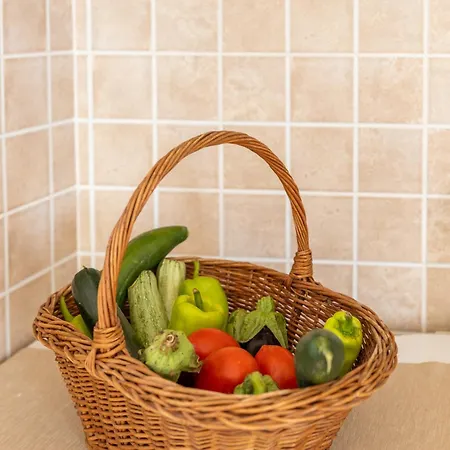 Queen Bee Seafront * Páros