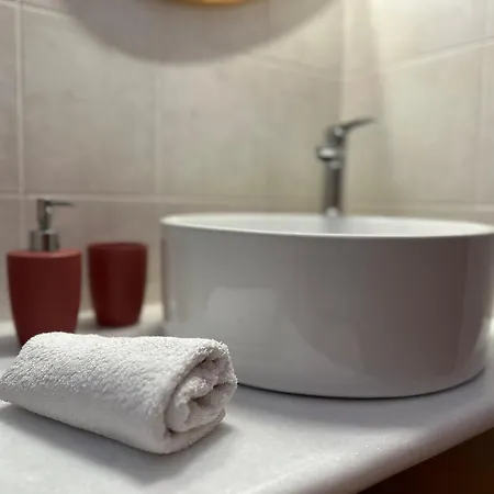 Апартаменты Queen Bee Seafront Парос