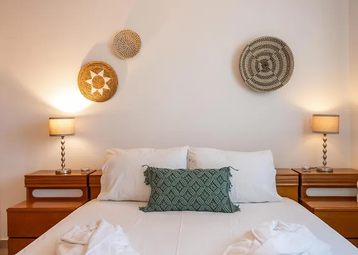 Queen Bee Seafront Apartamento *