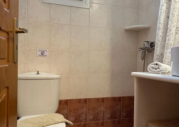 Queen Bee Seafront Apartamento Páros